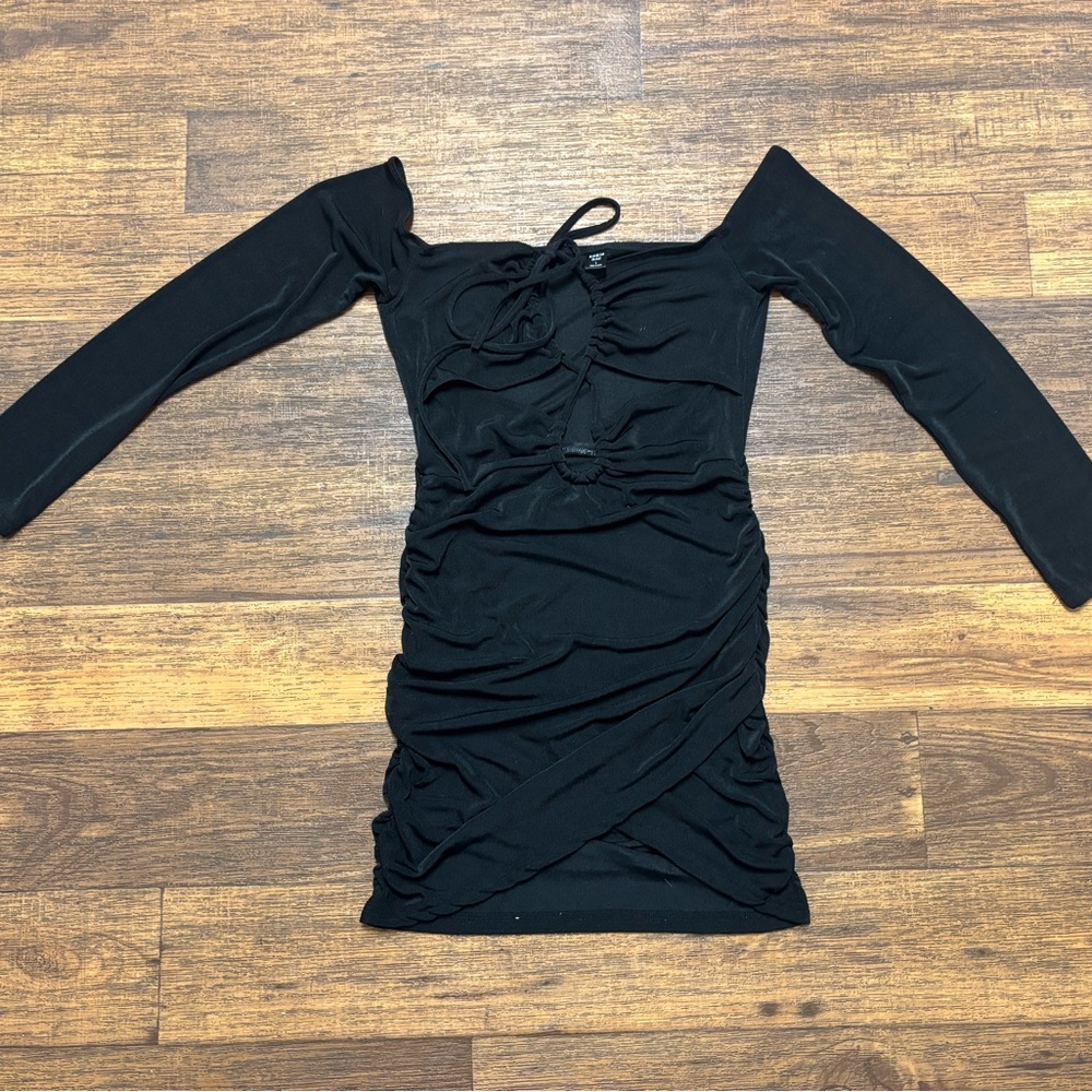 SHEIN Black Long Sleeve Ruched Dress